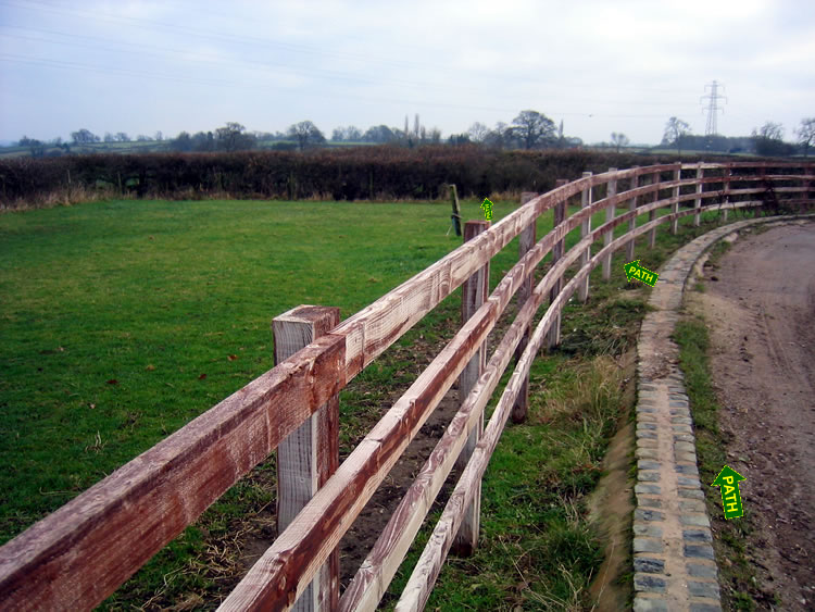 Photograph: 2007: Path obstructed by wooden fence