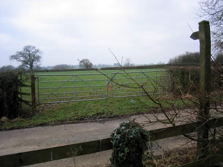 Photograph: 2007: Path obstructed by gates firmly tied shut with twine